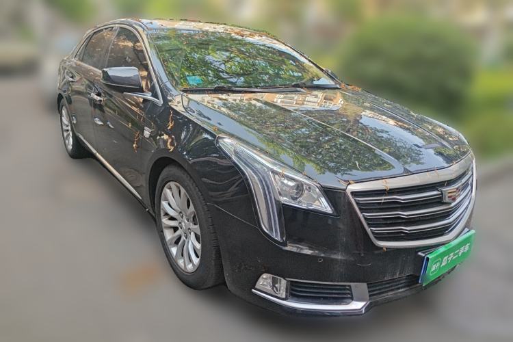 Used Cadillac XTS 2018 28T Elite Edition Front Right 45 Deg