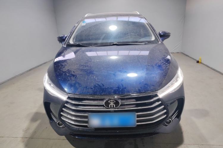 Used BYD Song MAX 2017 1.5T Automatic Smart Connect Elite 7-Seater Front