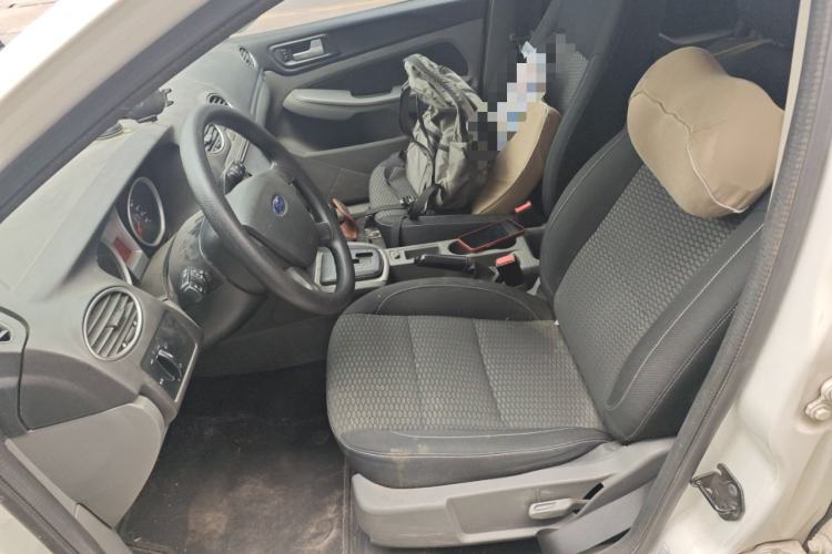 Used Ford Focus 2013 Hatchback Classic 1.8L Automatic Base Model Left Front Seat