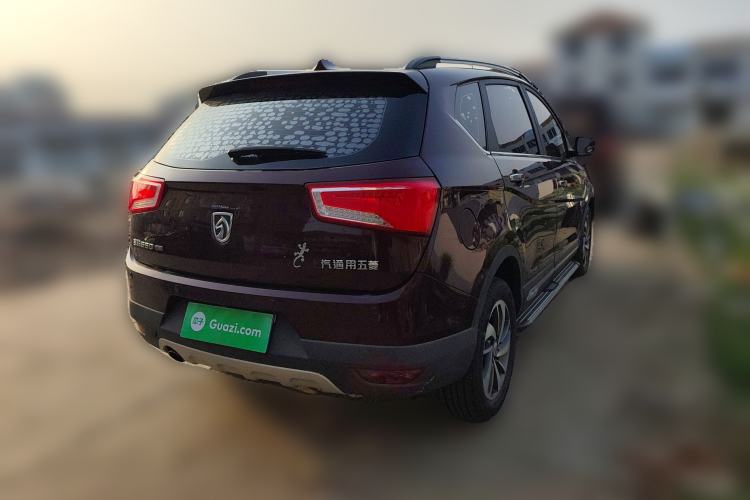 Used Baojun 560 2016 1.5T Manual Luxury Model