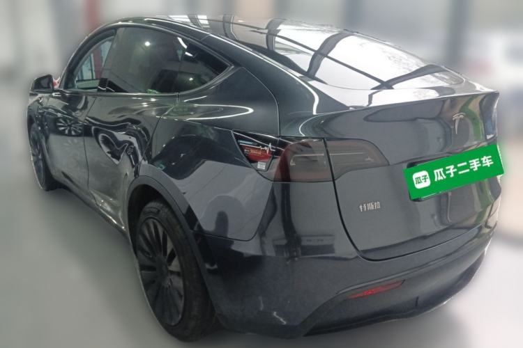 Used Tesla Model Y 2024 Long-Range All-Wheel-Drive Version Rear Left 45 Deg