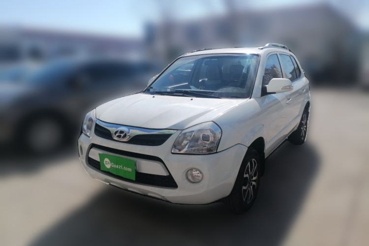 Used Hyundai Tucson 2013 2.0L Manual Two-Wheel Drive Fashion Edition