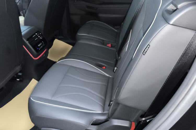 Used Volkswagen Teramont 2025 Tiguan Pro 450TSI 4Motion Crosswind Edition
