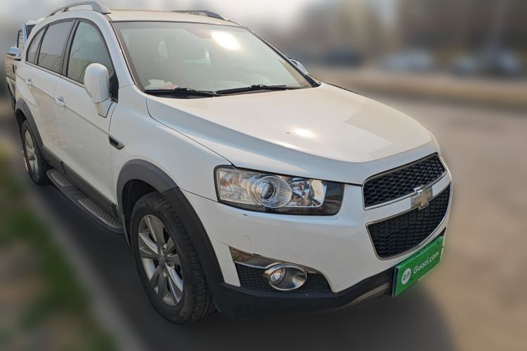 Used Chevrolet Captiva 2014 2.4L 4x4 Flagship Edition 7 Seats
