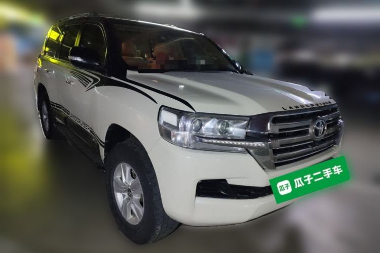 Used Toyota Land Cruiser 2019 4.0L 7-Seater Automatic Transmission Middle East Version
