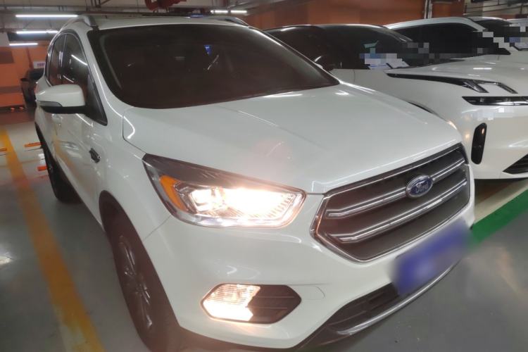 Used Ford Kuga 2019 EcoBoost 180 Two-Wheel-Drive Platinum Edition China VI Standard
