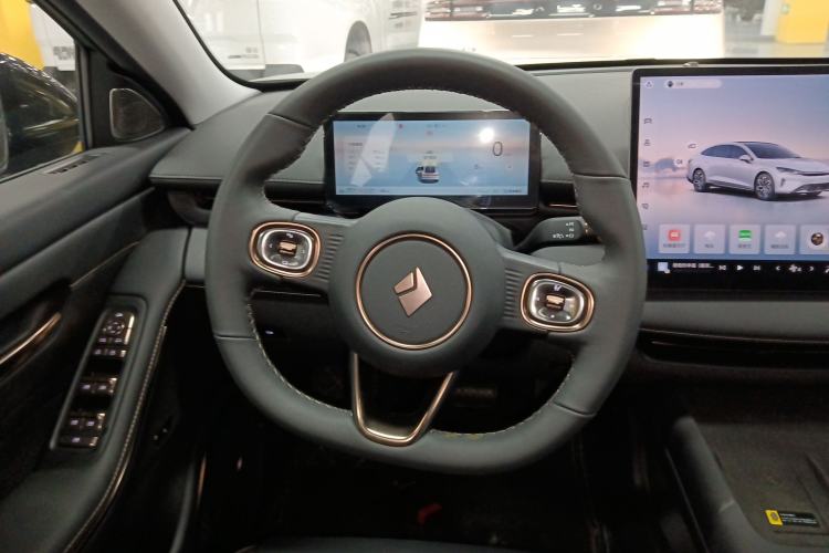 Used Baojun Enjoy 2025 Plug-in Hybrid 140km Luxury Edition Steering Wheel