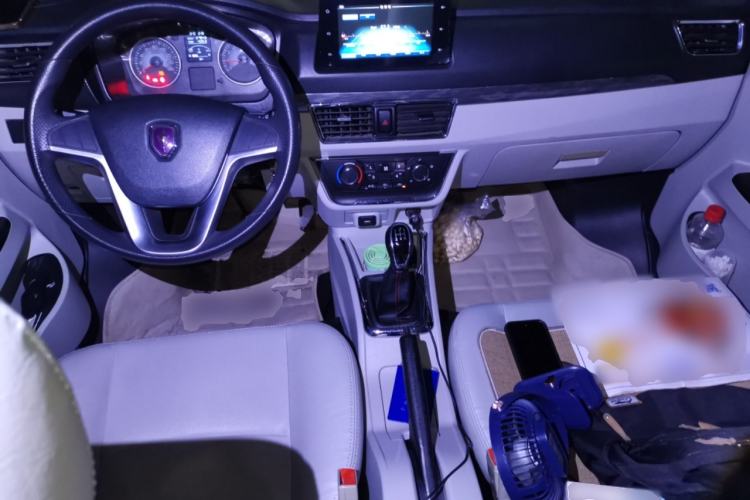 Used Jinbei New Hiace S 2021 1.5L Business-Grade Bus Non-Air-Conditioned Version China VI Standard SWC15M