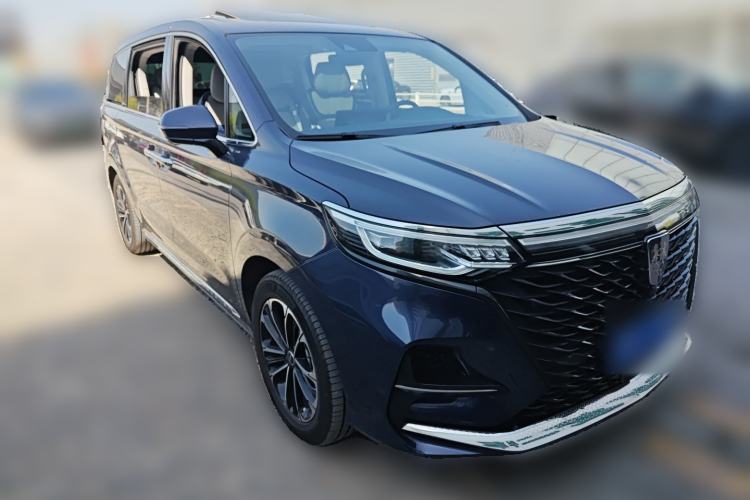 Used Roewe iMAX8 2022 400TGI Prestige Edition Front Right 45 Deg