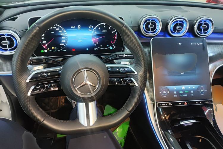 Used Mercedes-Benz C-Class 2023 Second Facelift C 260 L Sport Edition Center Console