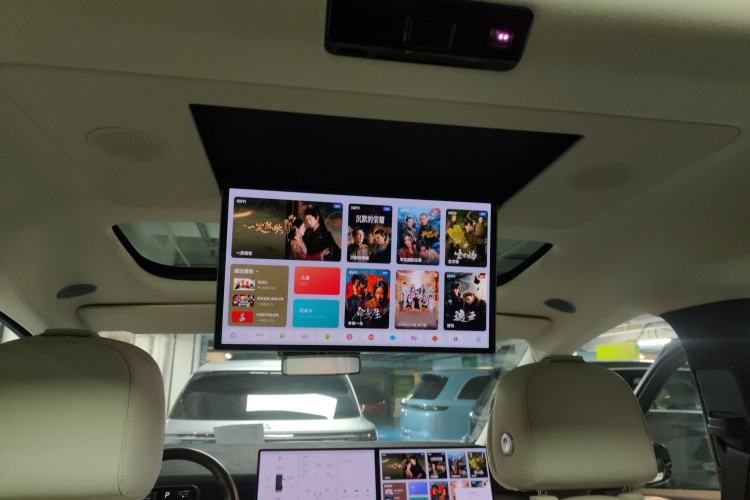 Used Li Auto MEGA 2024 Ultra Model
