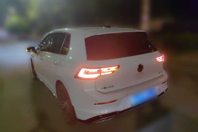 Used Volkswagen Golf 2023 Facelift 280TSI DSG R-Line Lite Rear Left 45 Deg