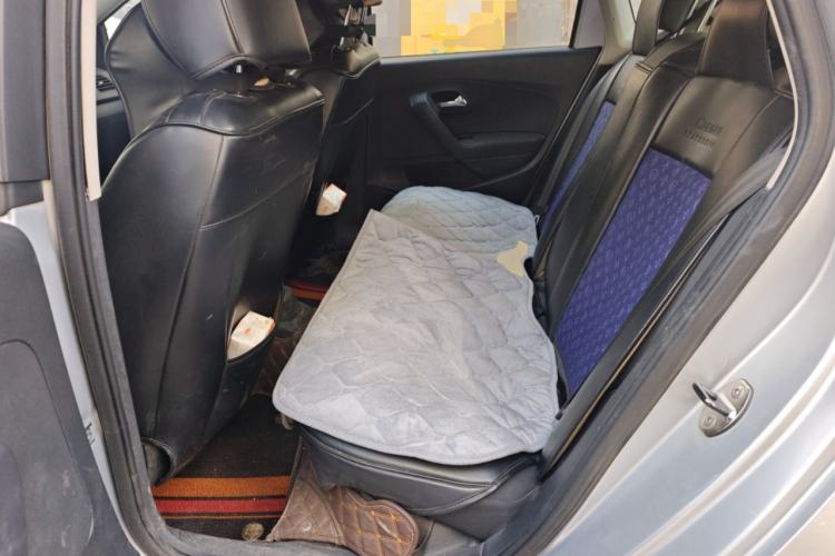 Used Volkswagen Polo 2014 1.4L Manual Fashion Edition
