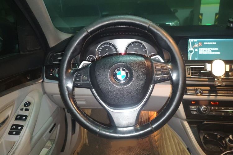 Used BMW 5 Series 2011 535i Sport Edition Steering Wheel