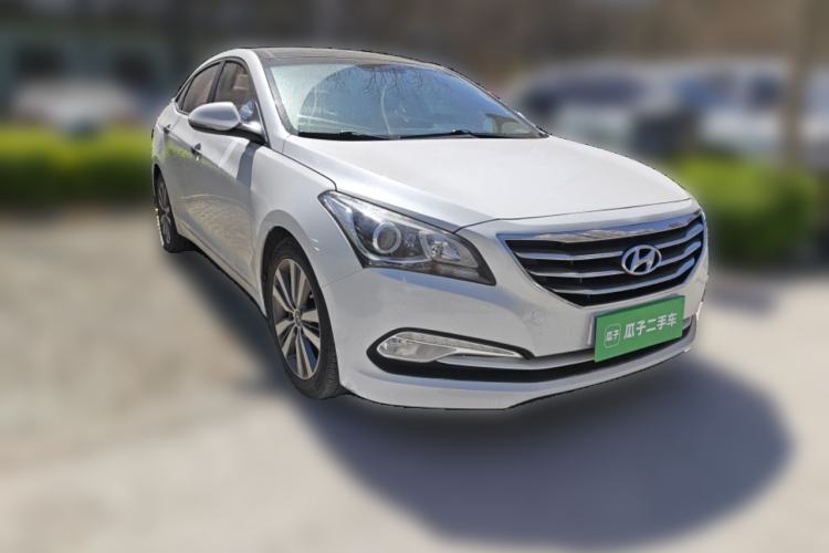 Used Hyundai Mistra 2014 1.8L Automatic Deluxe DLX Model Front Right 45 Deg