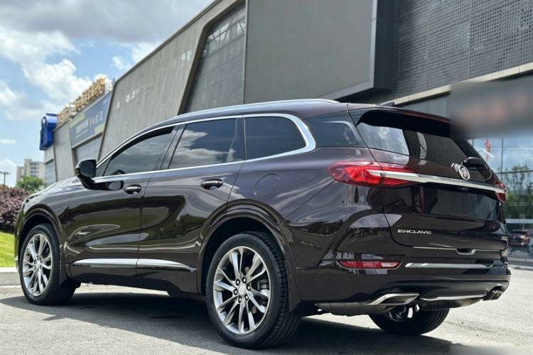 Used Buick Enclave 2022 652T 4x4 Avenir 6-Seater
