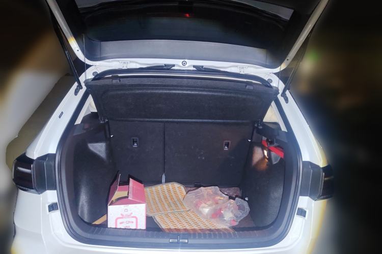 Used Volkswagen Tharu 2023 300TSI Two-Wheel-Drive Moonlight Edition