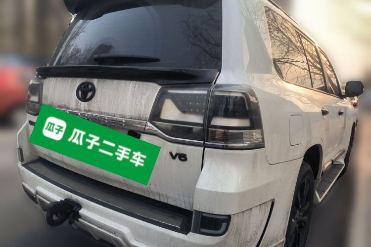 Used Toyota Land Cruiser 