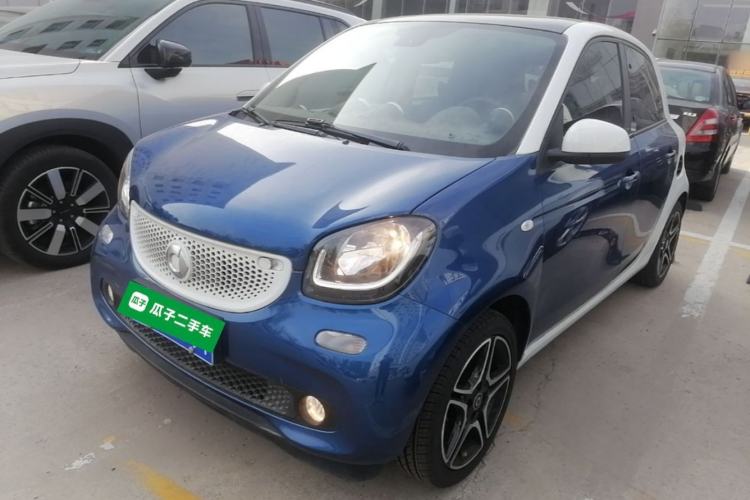 Used smart forfour 2016 0.9T 66 kW Ultimate Edition