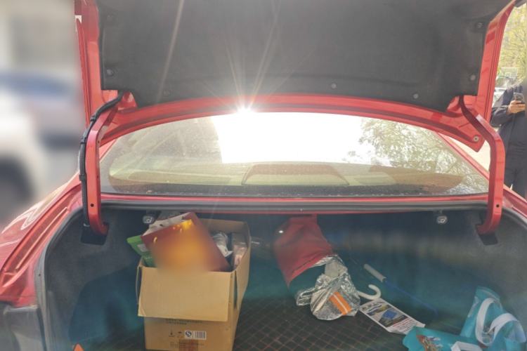 Used Mazda Atenza 2015 2.0L Blue Sky Luxury Edition Trunk