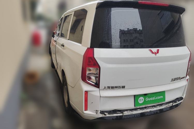 Used Wuling Hongguang PLUS 2019 1.5T Manual Standard Edition 5 Seats