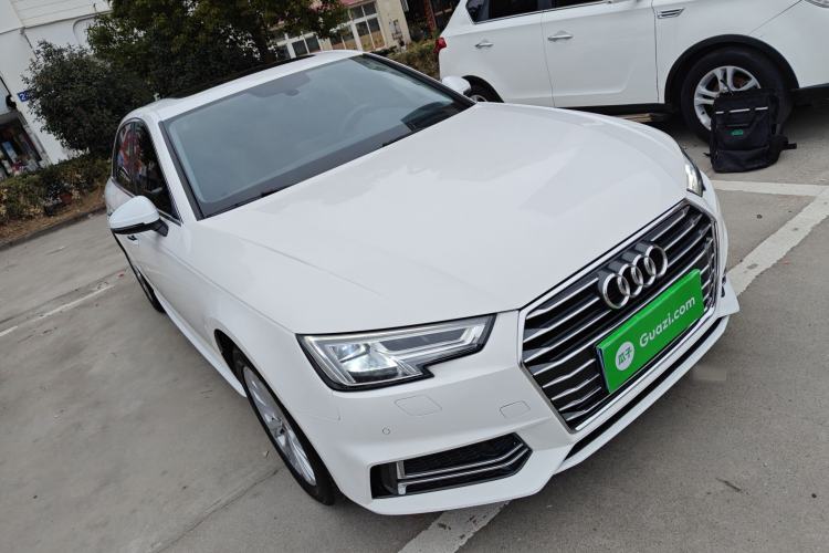 Used Audi A4L 2018 30th Anniversary Edition 40 TFSI Trendy Model
