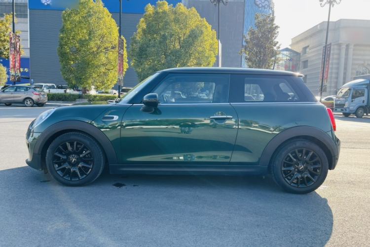 Used MINI MINI 2018 1.5T COOPER Classic Edition