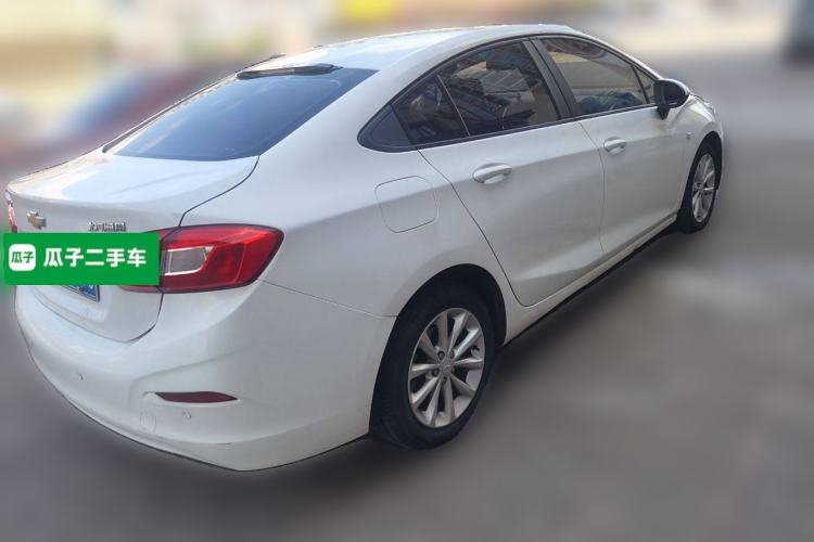 Used Chevrolet Cruze 2017 1.5L Automatic Pioneer Sunroof Edition