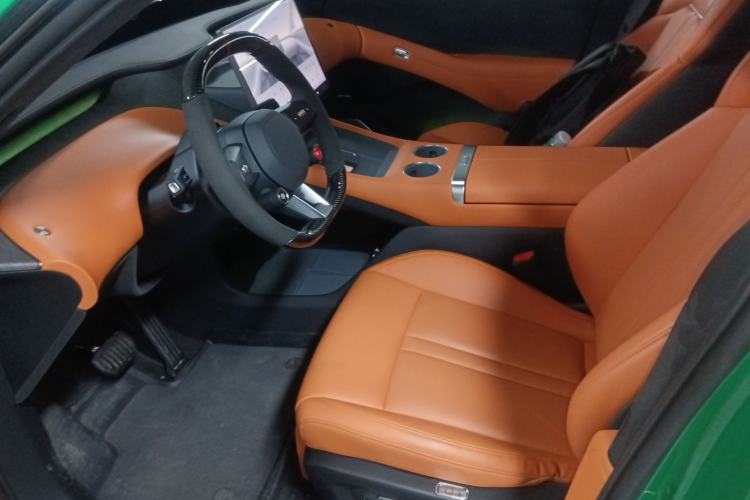 Used Xiaomi Auto YU7 2025 Ultra-Long Range High-Performance All-Wheel-Drive Max Edition