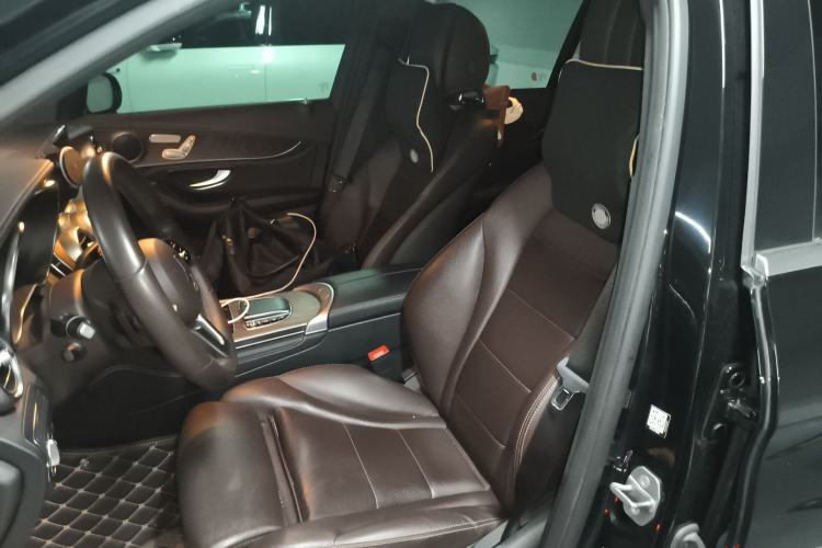 Used Mercedes-Benz GLC 2020 Facelift GLC 300 L 4MATIC Dynamic Edition
