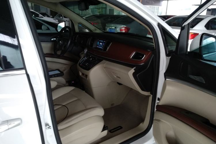 Used Buick GL8 2018 28T Luxury Model China VI Standard
