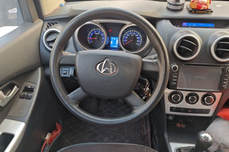 Used CHANGAN KAICHENG Ounuo S 2012 1.3L Base Version
