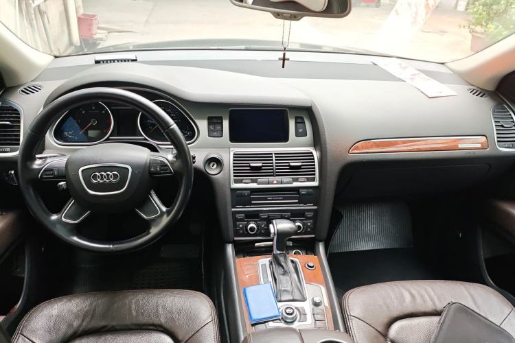 Used Audi Q7 2014 35 TDI Sport Edition
