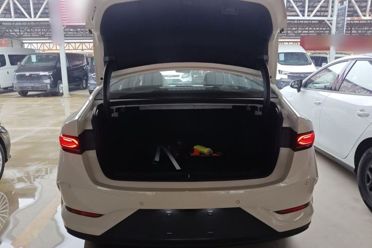 Used BYD Qin PLUS 2026 DM-i 128KM Progressive Model Trunk