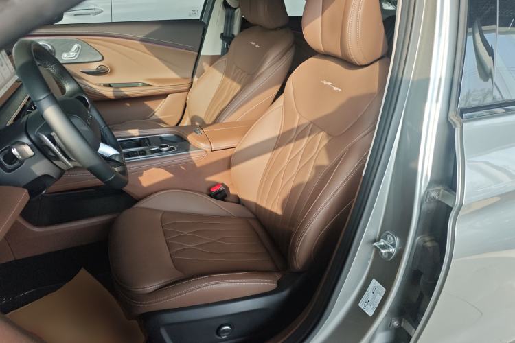 Used Chery Arrizo 8 2023 High-Performance Edition 2.0T DCT Powerfully Equipped Left Front Seat