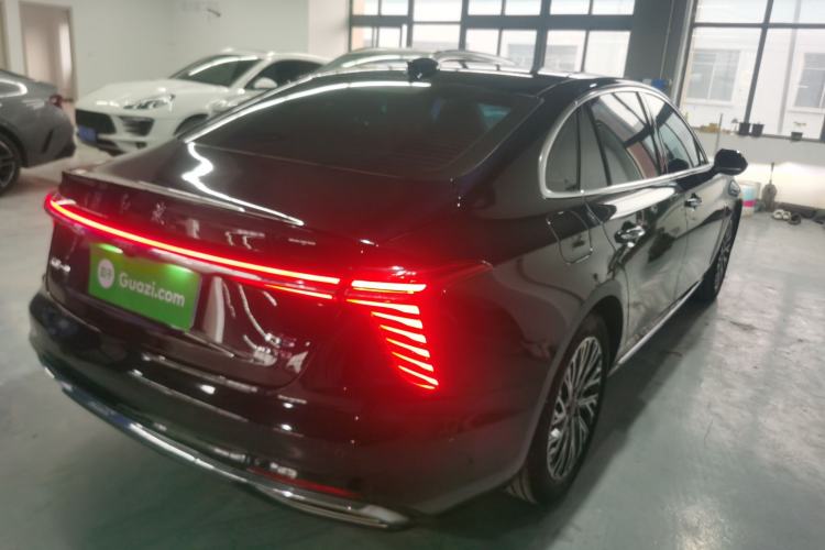 Used Hongqi H5 2024 2.0T Automatic Smart Connect Flagship Edition