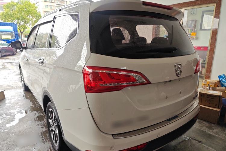 Used Baojun 730 2017 1.5T DCT Fashion Edition 7-Seater China V Emission Standard
