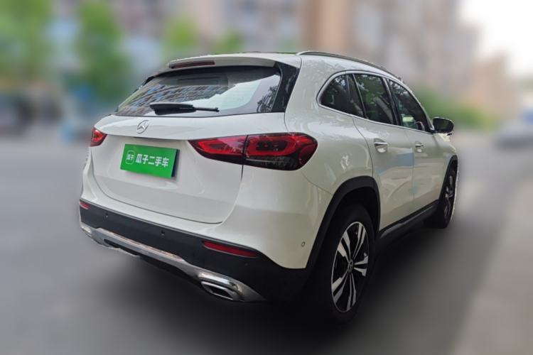 Used Mercedes-Benz GLA 2022 Facelifted GLA 200 Rear Right 45 Deg