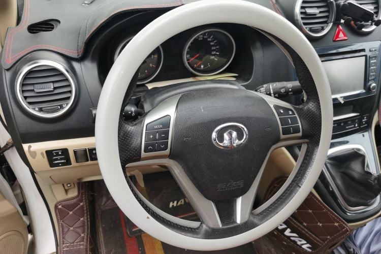 Used Haval H6 2011 2.0L Manual Two-Wheel Drive Elite Version