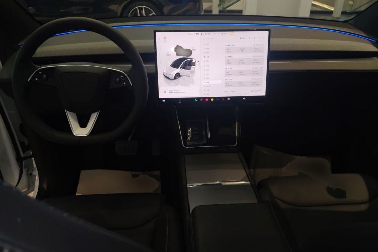 Used Tesla Model Y L 2025 Model Long-Range All-Wheel-Drive Version
