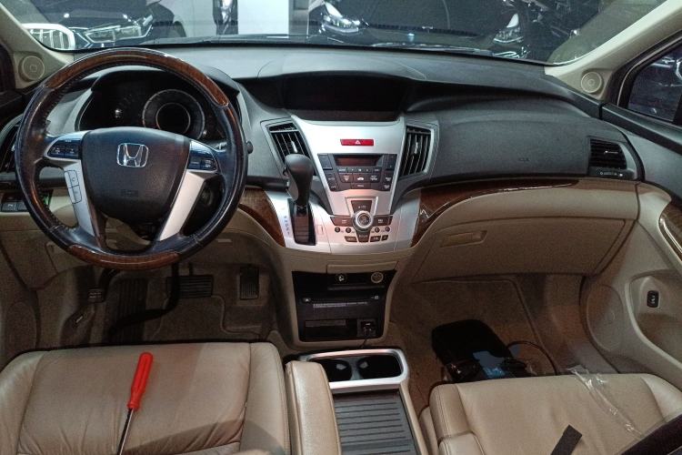 Used Honda Odyssey 2014 2.4L Luxury Edition Center Console