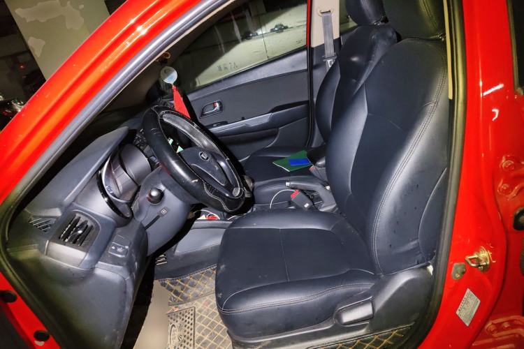 Used Kia K2 2015 Sedan 1.4L MT GLS