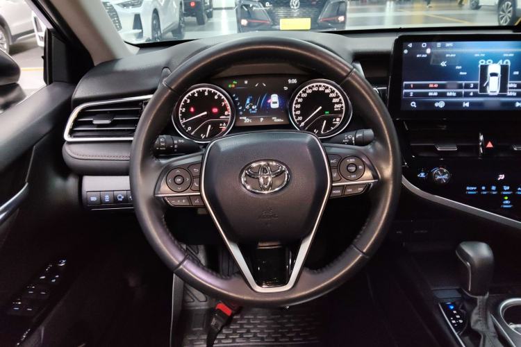 Used Toyota Camry 2021 2.0G Luxury Edition