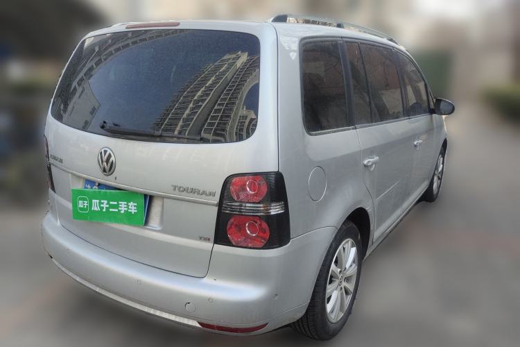 Used Volkswagen Touran 2013 1.4T DSG Crystal Edition 5-Seater Rear Right 45 Deg