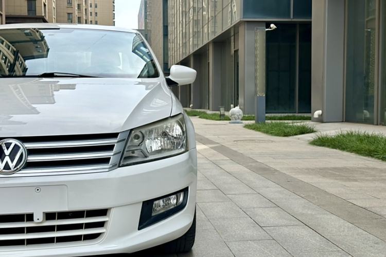 Used Volkswagen Santana 2013 1.6L Manual Comfort Edition Exterior 7