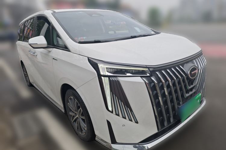 Used GAC Trumpchi M8 2024 Master Series 400T Ultimate Edition Front Right 45 Deg