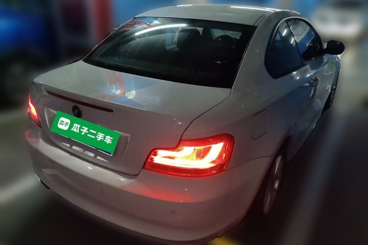 Used BMW 1 Series 2011 120i two-door coupe
