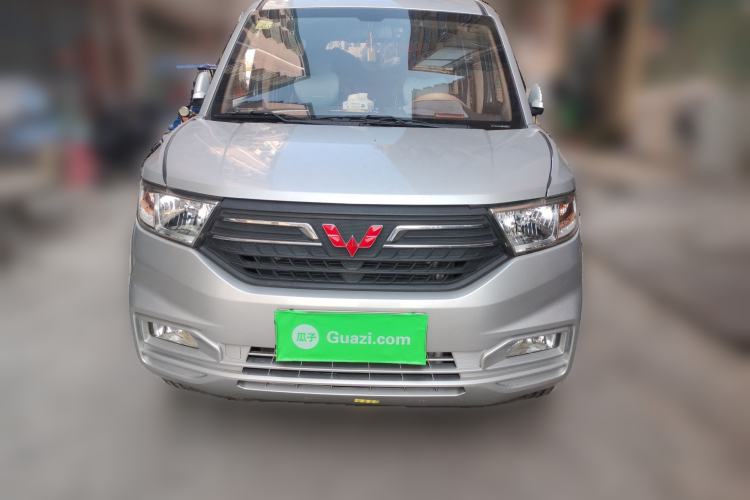 Used Wuling Hongguang V 2021 1.5L Enjoyment Edition LAR