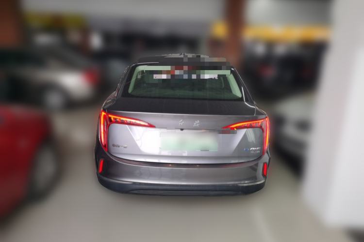 Used Hongqi E-QM5 2023 560km PLUS Exterior 4