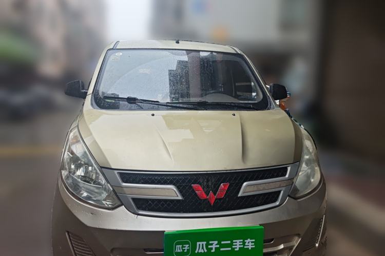 Used Wuling Rongguang V 2016 1.5L Practical Version Front